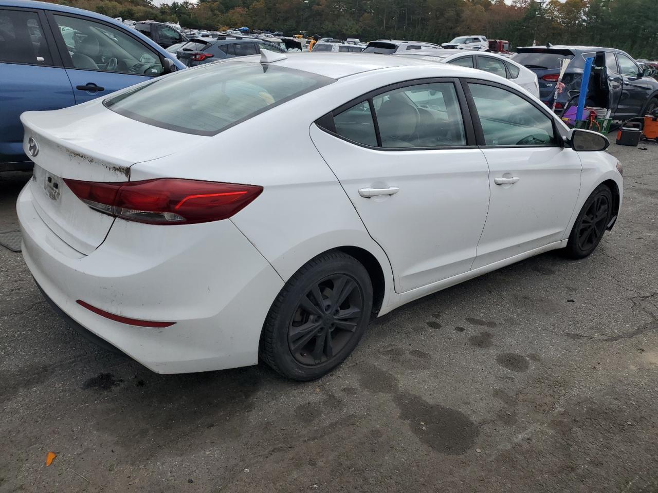 HYUNDAI ELANTRA SEL