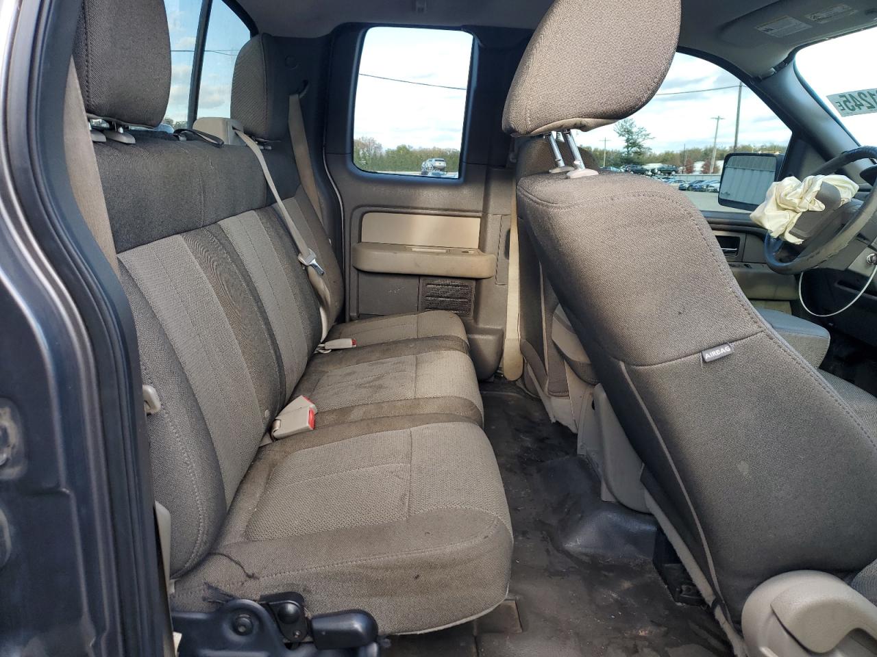 FORD F-150 SUPER CAB