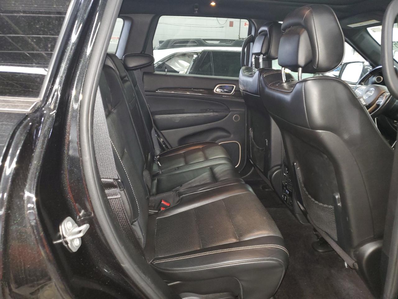 JEEP GRAND CHEROKEE OVERLAND