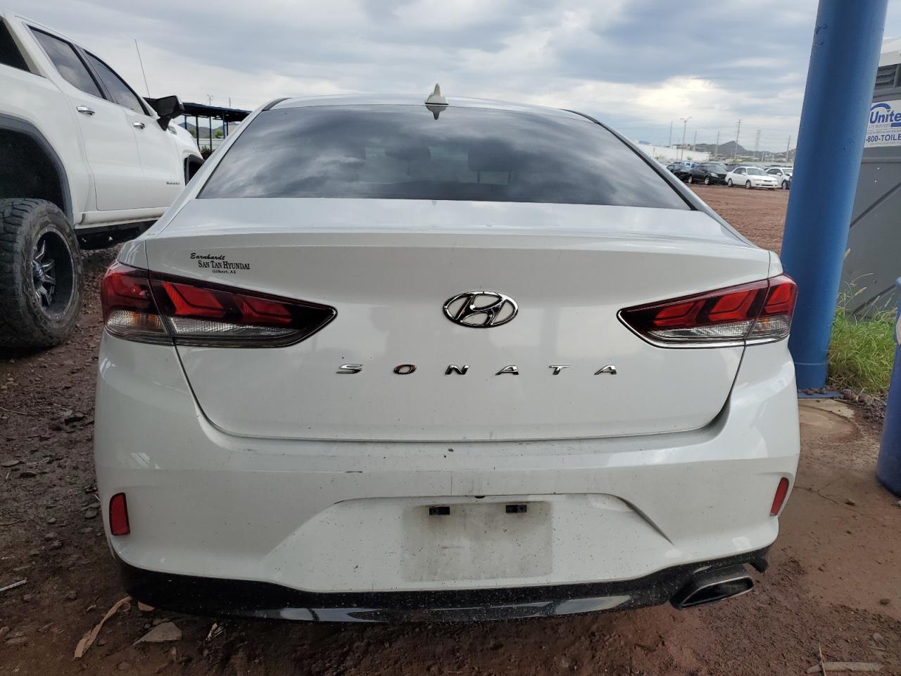 HYUNDAI SONATA SPORT