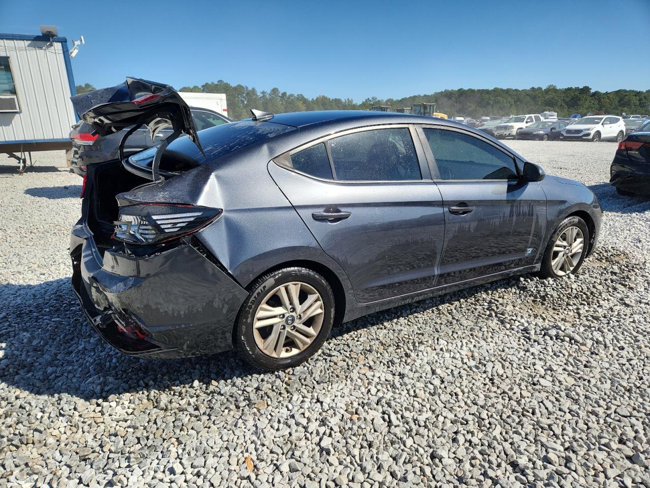 Lot #3302727029 2020 HYUNDAI ELANTRA SE