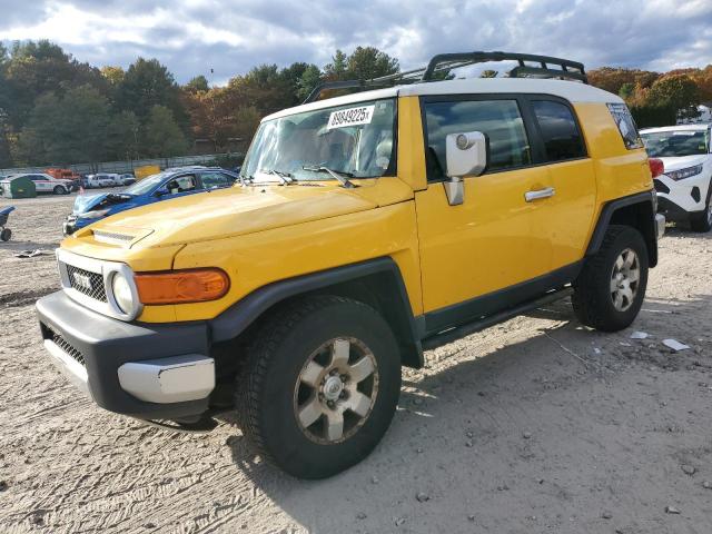 TOYOTA FJ CRUISER
