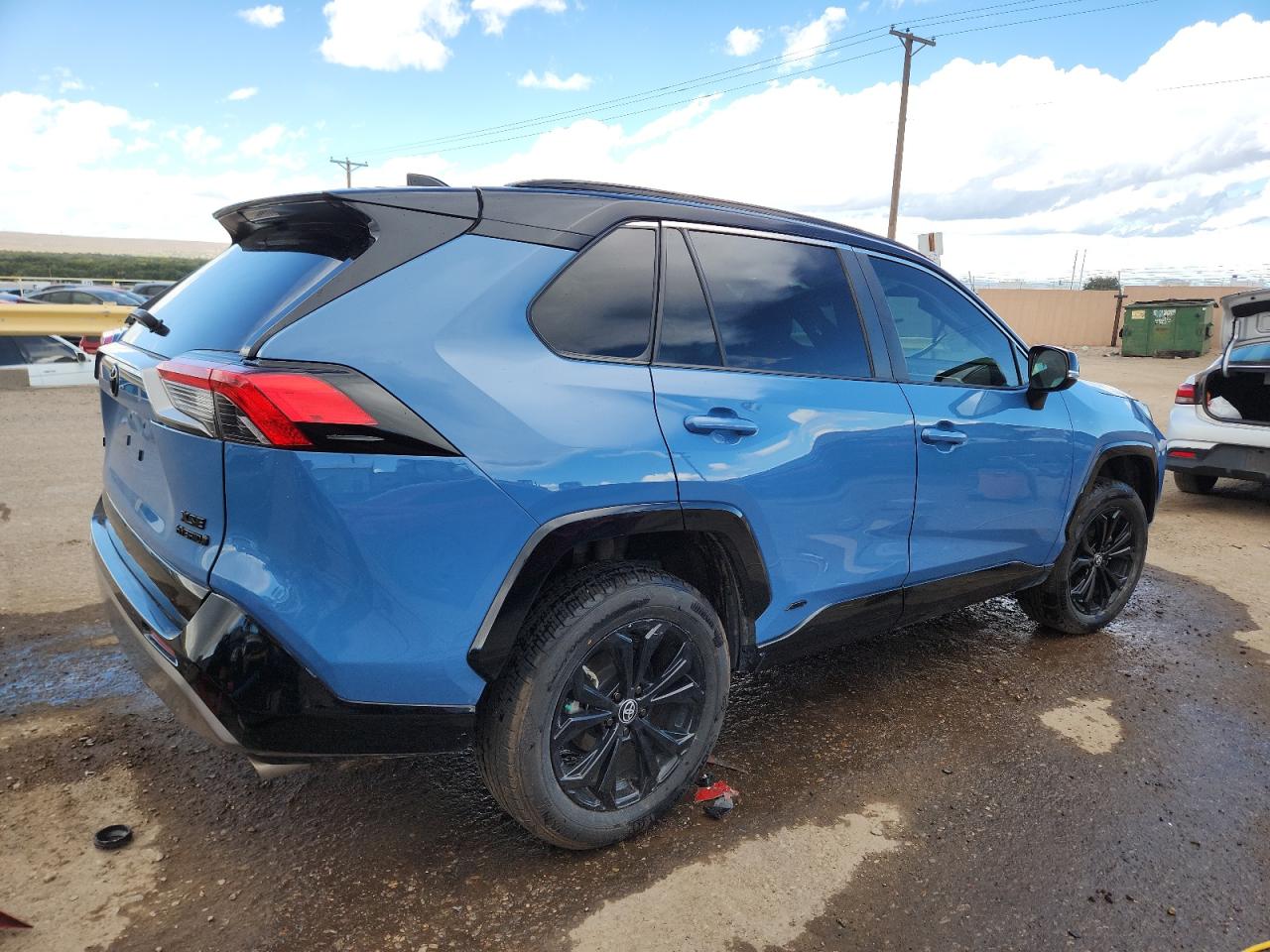 TOYOTA RAV4 XSE