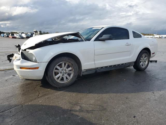 Global Auto Auctions: 2007 FORD MUSTANG