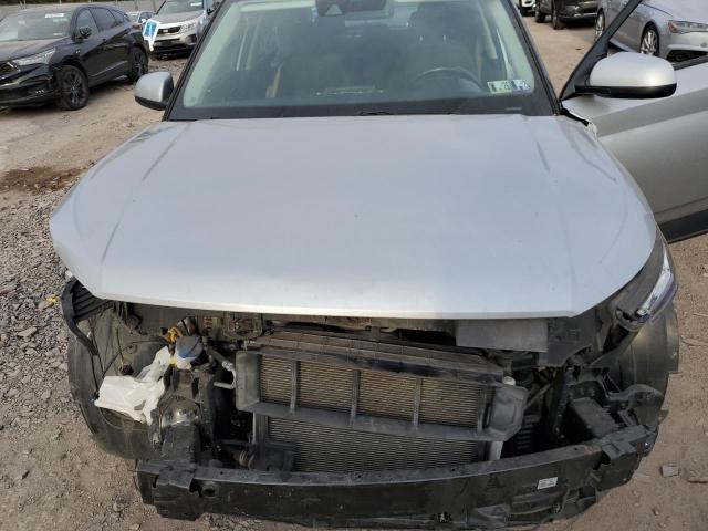 2022 HYUNDAI VENUE SEL KMHRC8A33NU159094