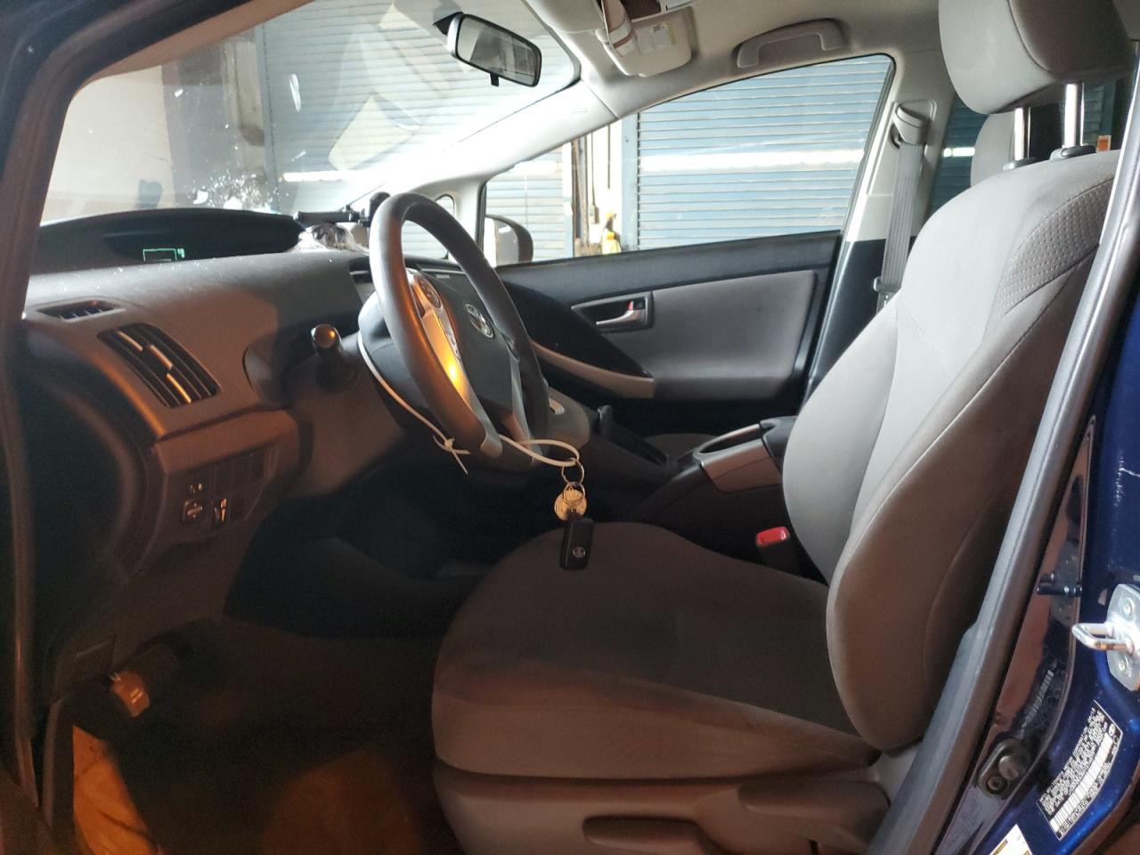 Lot #3317684229 2013 TOYOTA PRIUS