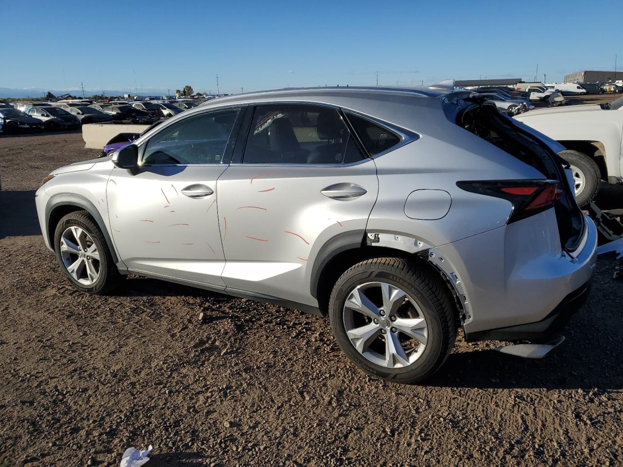 LEXUS NX 200T BASE