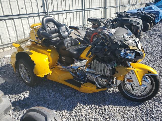 Global Auto Auctions: 2001 HONDA GL1800