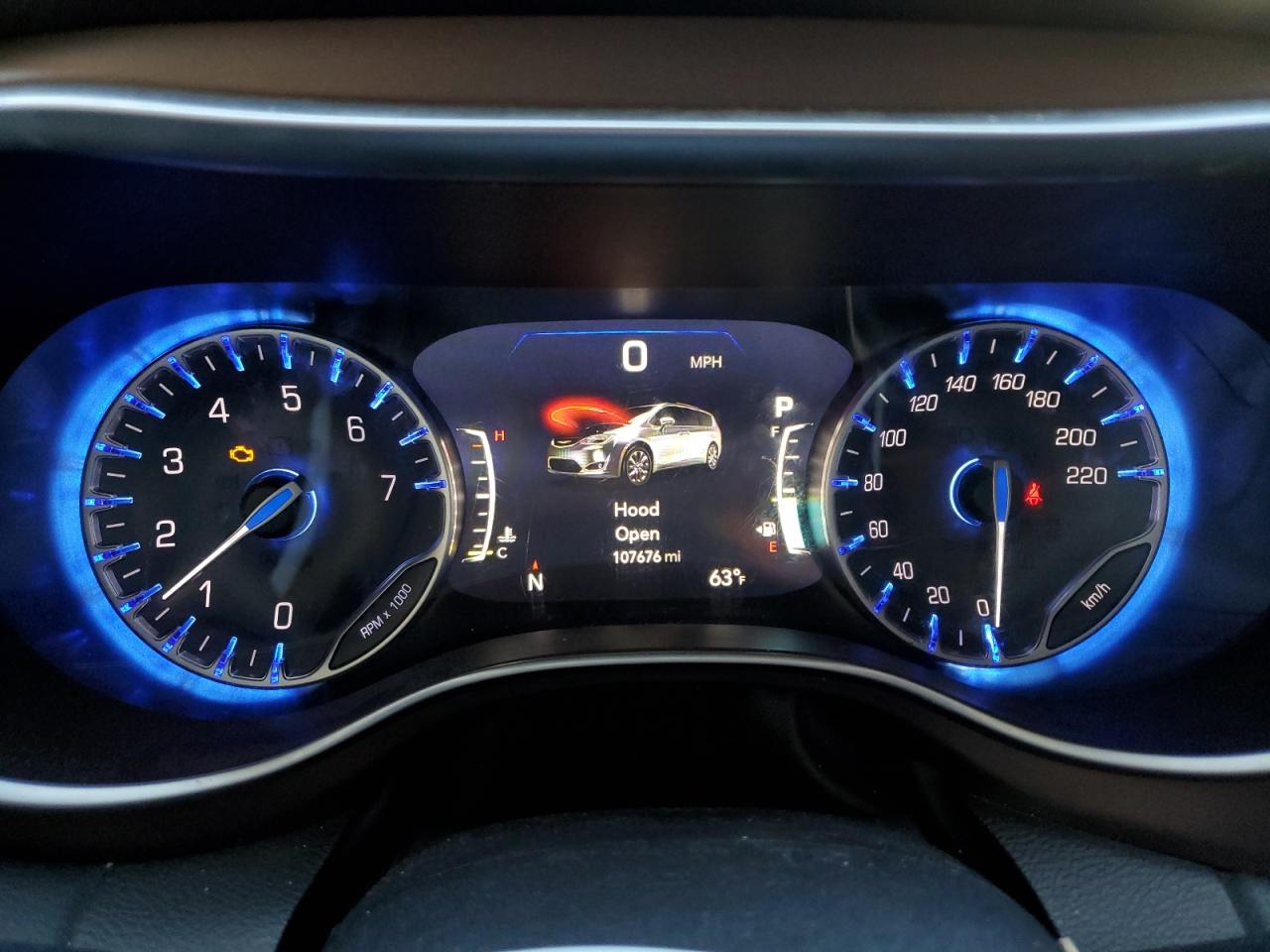 CHRYSLER PACIFICA TOURING L PLUS