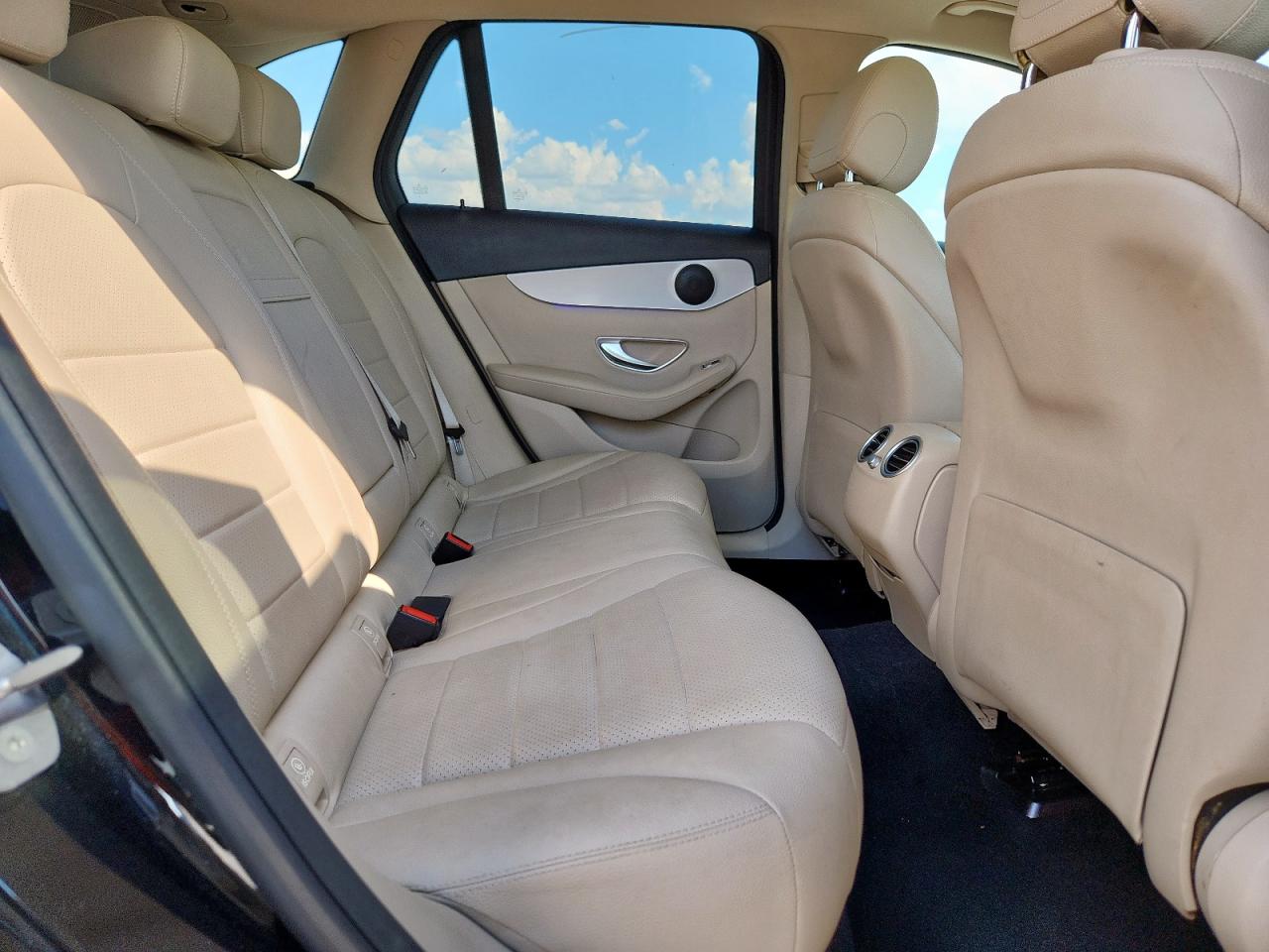 MERCEDES-BENZ GLC-CLASS 300