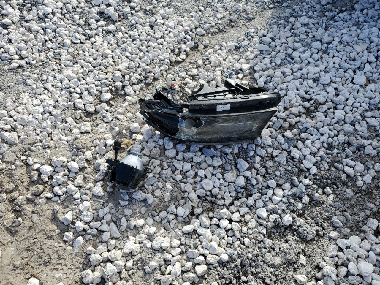 Lot #3302798924 2021 DODGE CHARGER GT