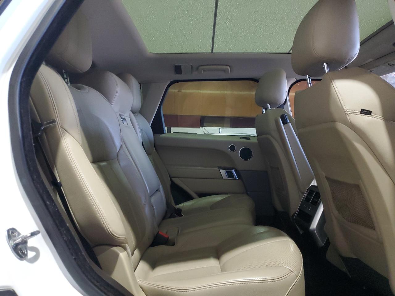 LAND ROVER RANGE ROVER SE