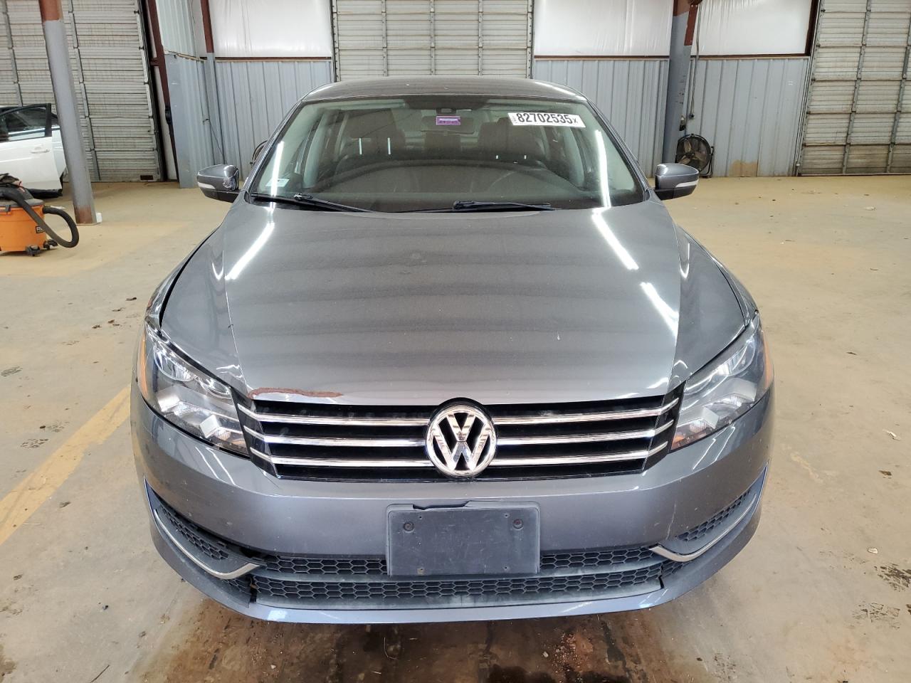 VOLKSWAGEN PASSAT S