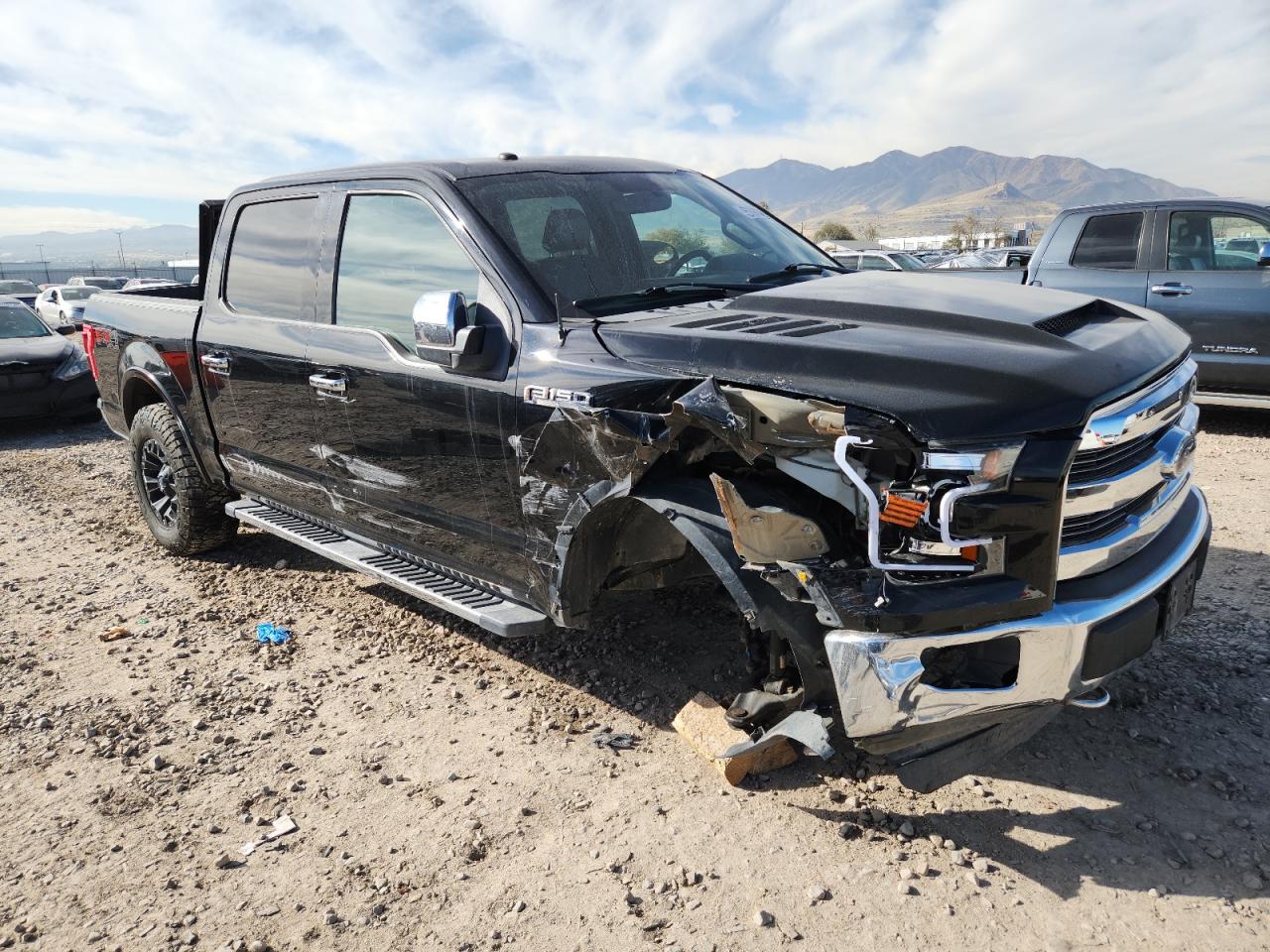 FORD F-150 SUPERCREW