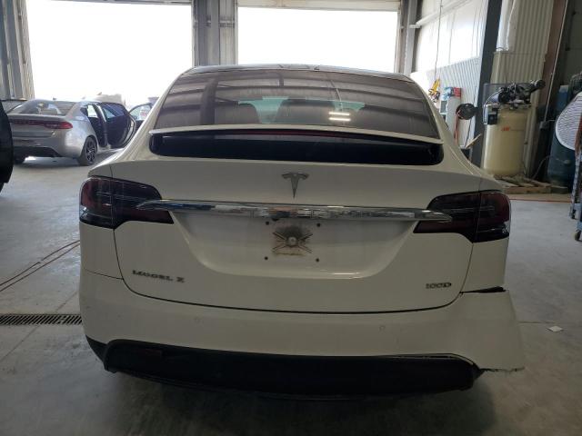 2019 TESLA MODEL X 5YJXCBE26KF152946