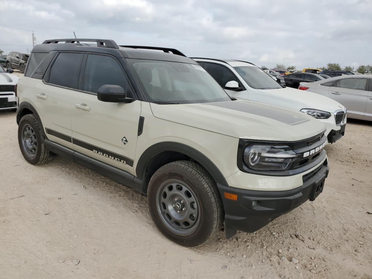 FORD BRONCO SPORT OUTER BANKS