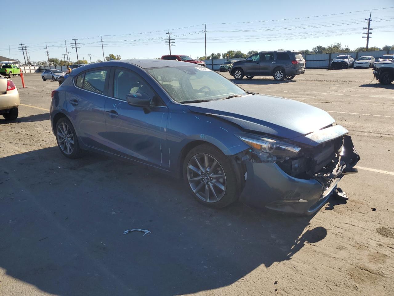 MAZDA 3 GRAND TOURING