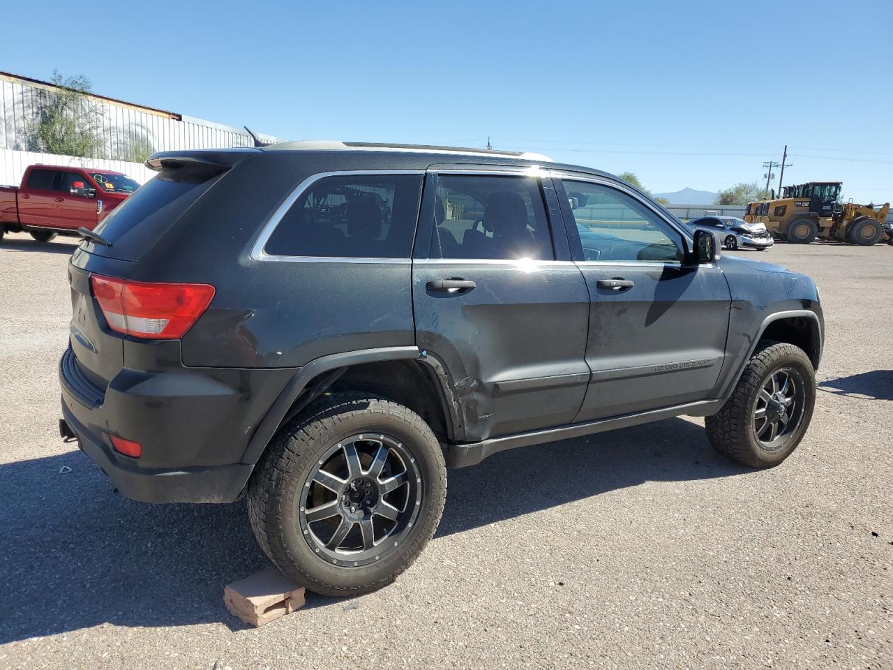 Lot #3311677281 2012 JEEP GRAND CHEROKEE OVERLAND