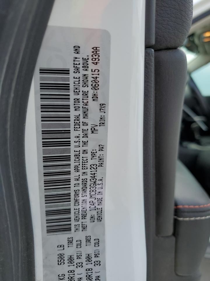 JEEP GRAND CHEROKEE LATITUDE