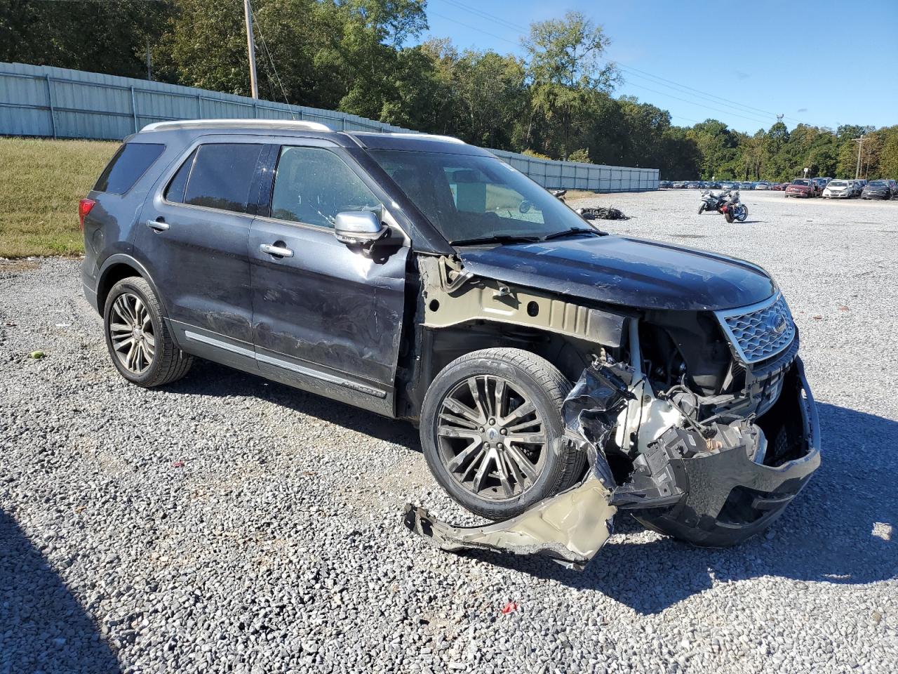 FORD EXPLORER PLATINUM