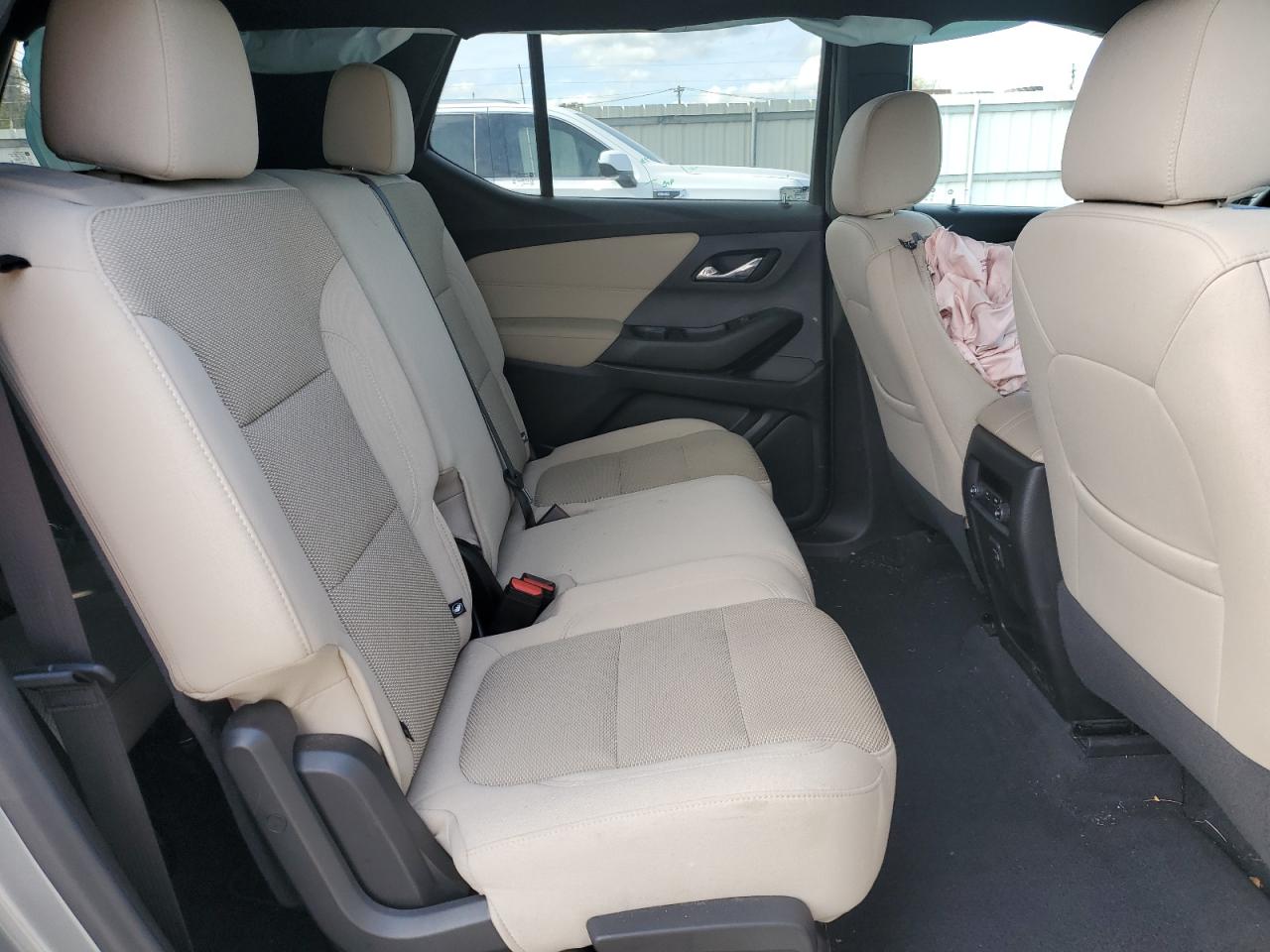 CHEVROLET TRAVERSE LS