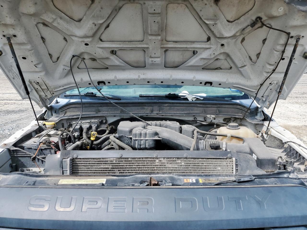 FORD F-250 SUPER DUTY