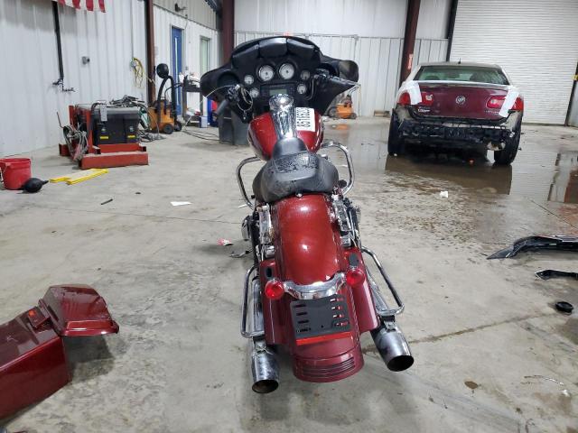 2010 HARLEY-DAVIDSON FLHX - 1HD1KB414AB662830