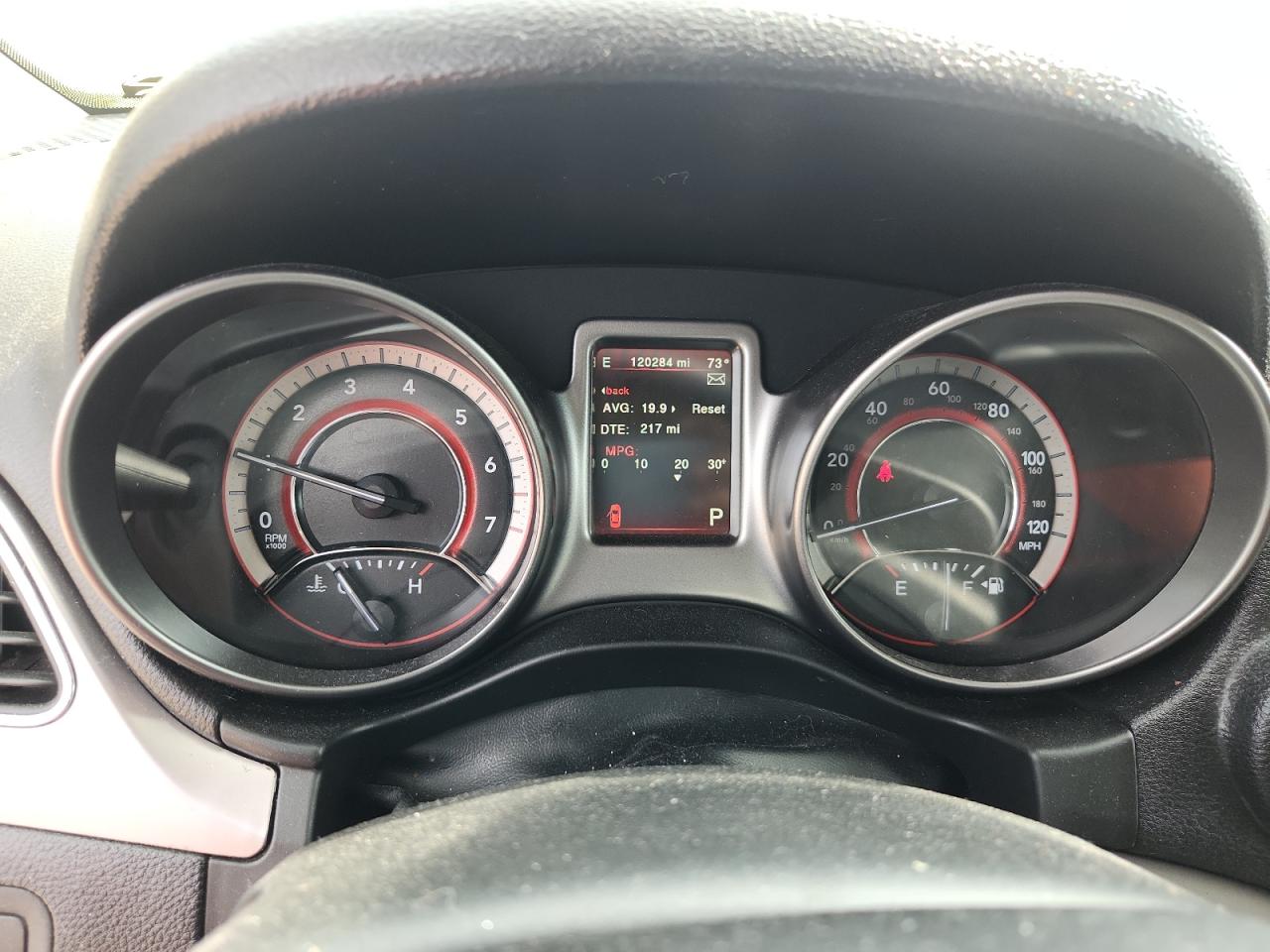 DODGE JOURNEY CROSSROAD