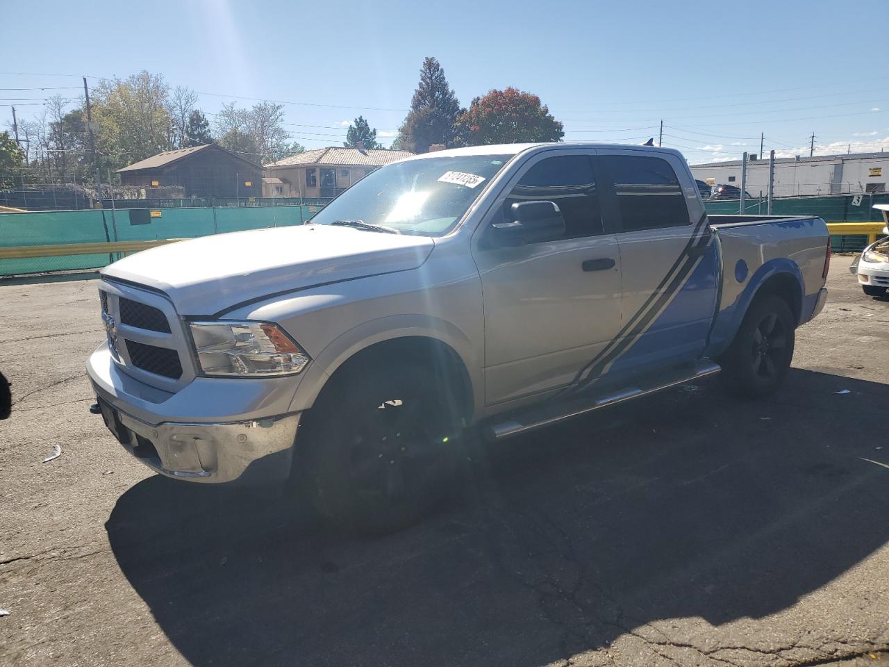 RAM 1500 SLT