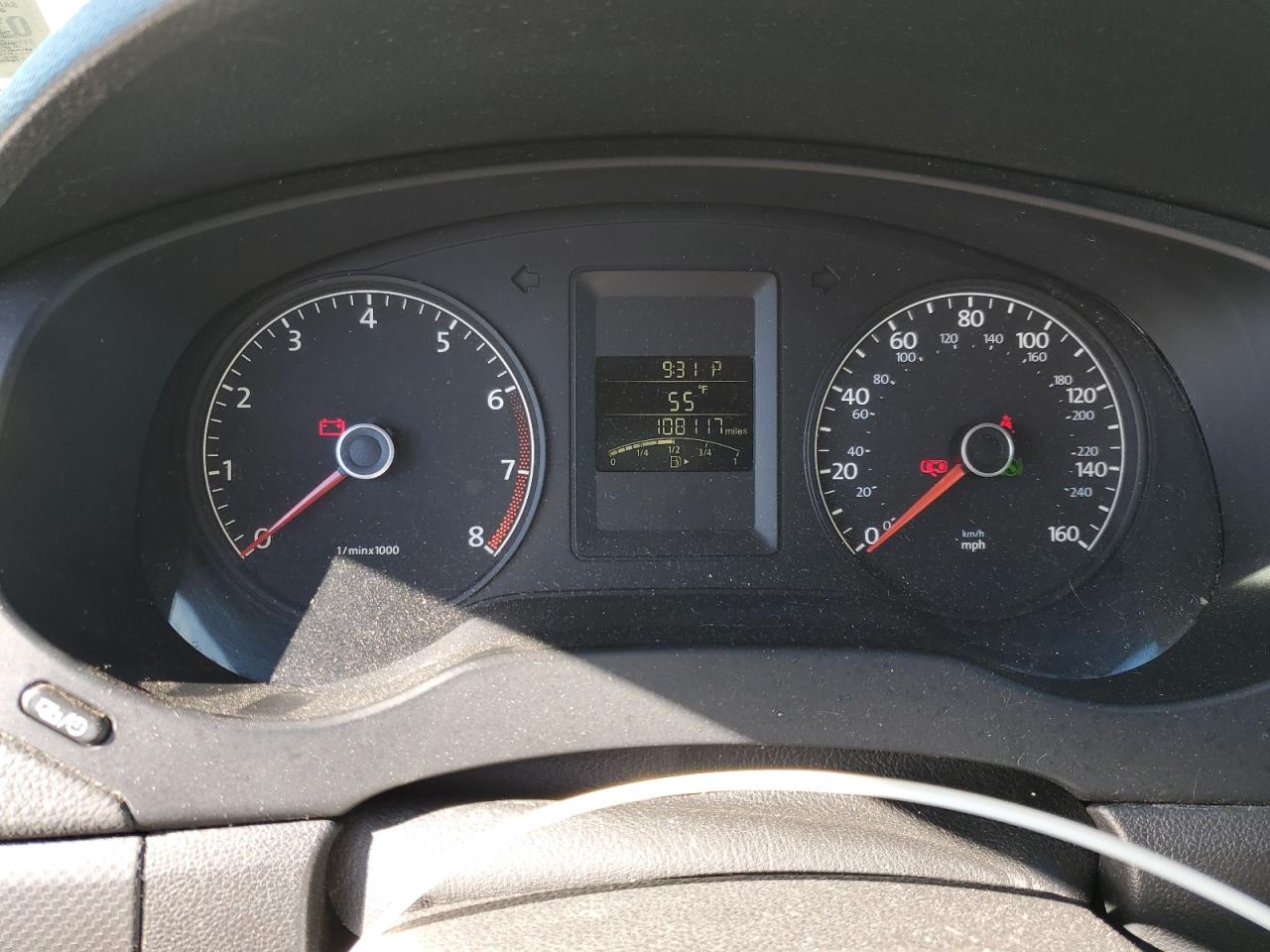 VOLKSWAGEN JETTA BASE