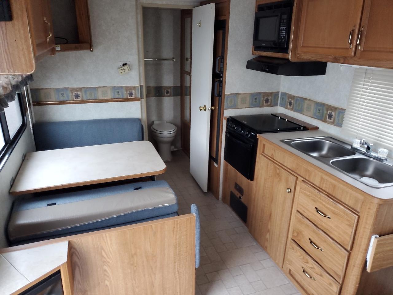 Lot #3281571395 2004 FLEE TWOOD MALLARD