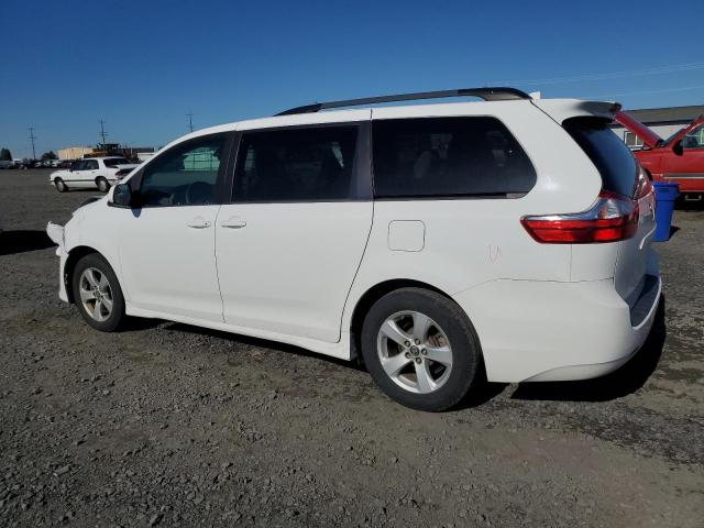 2018 TOYOTA SIENNA LE 5TDKZ3DC3JS917596