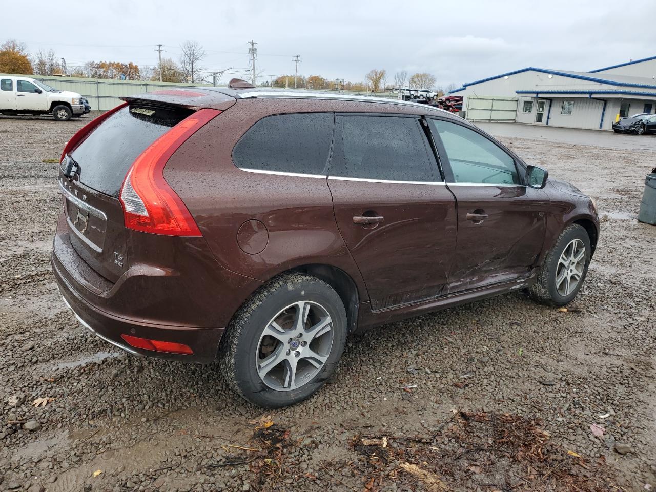 VOLVO XC60 T6 PREMIER