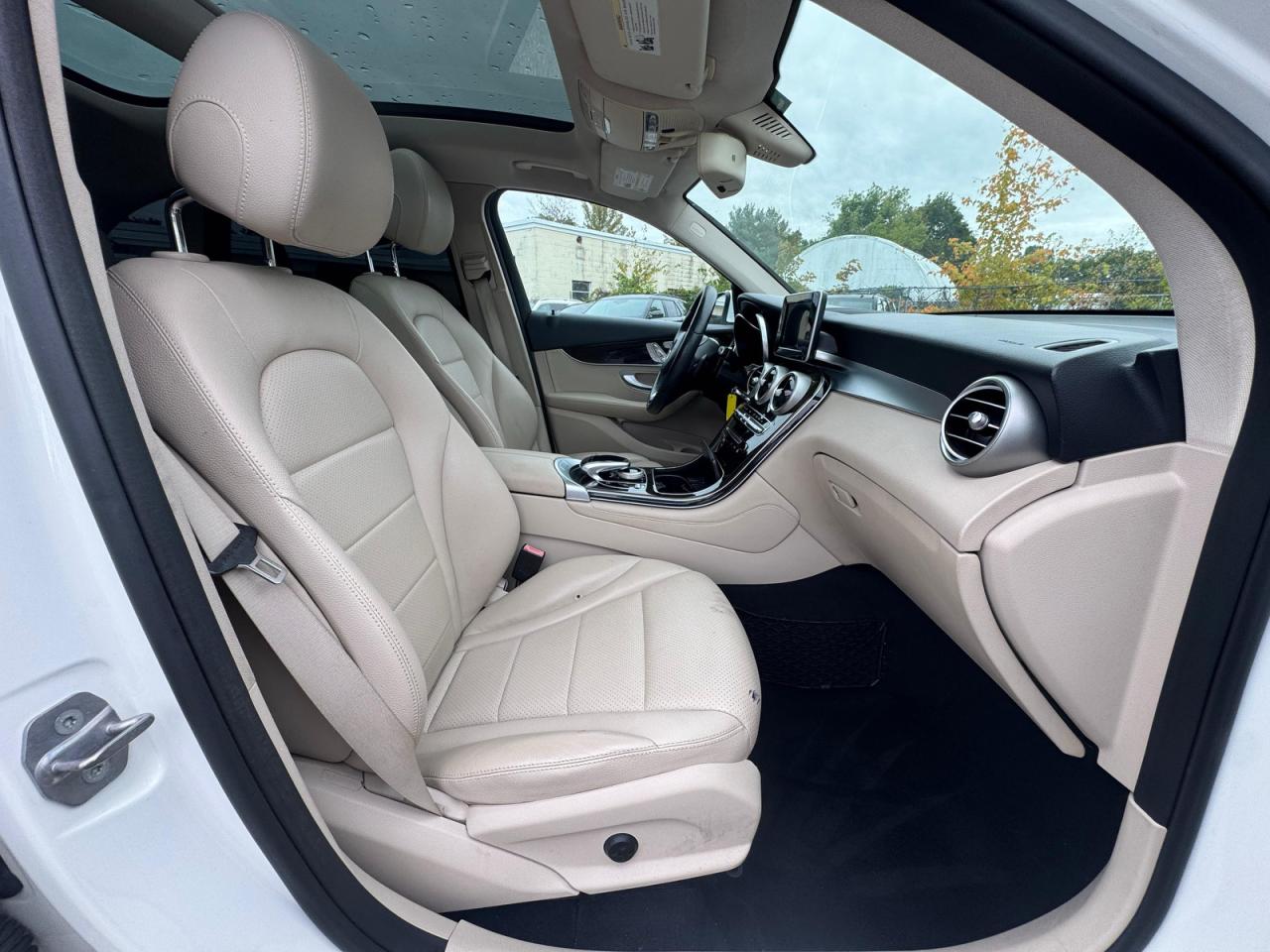 MERCEDES-BENZ GLC-CLASS 300