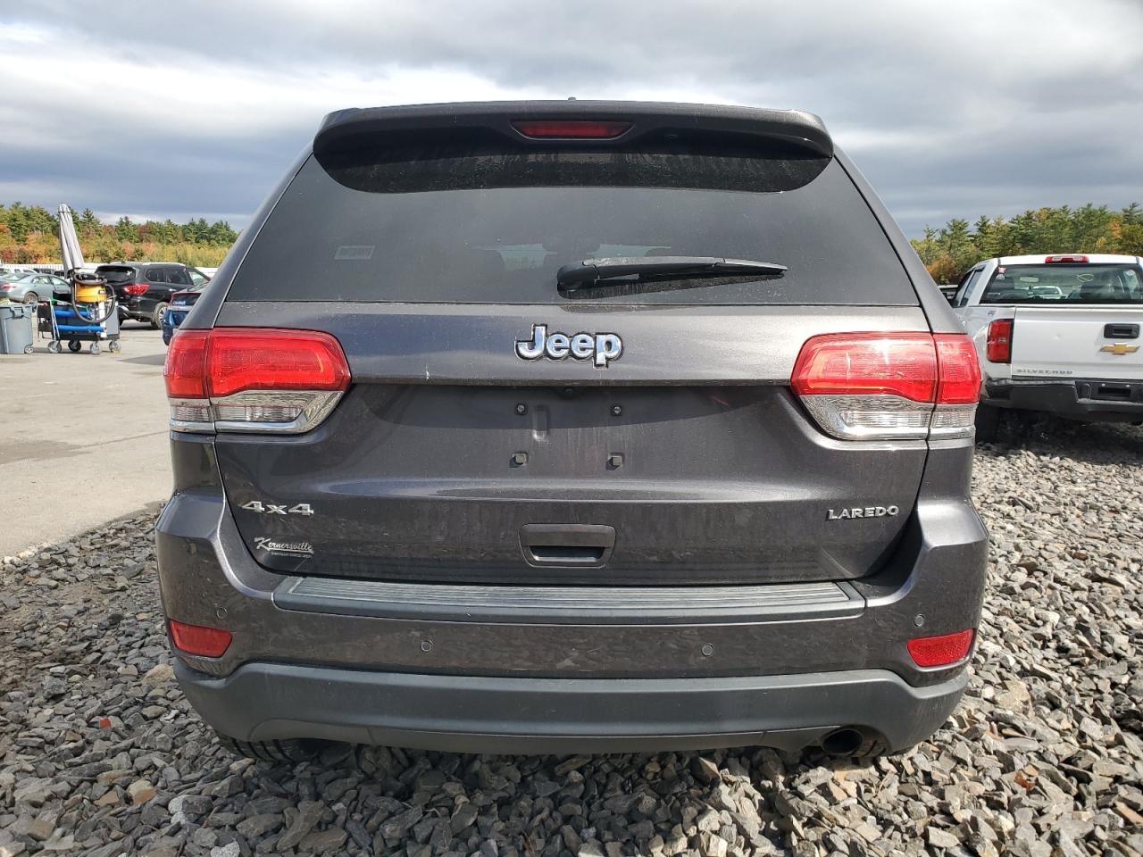 JEEP GRAND CHEROKEE LAREDO