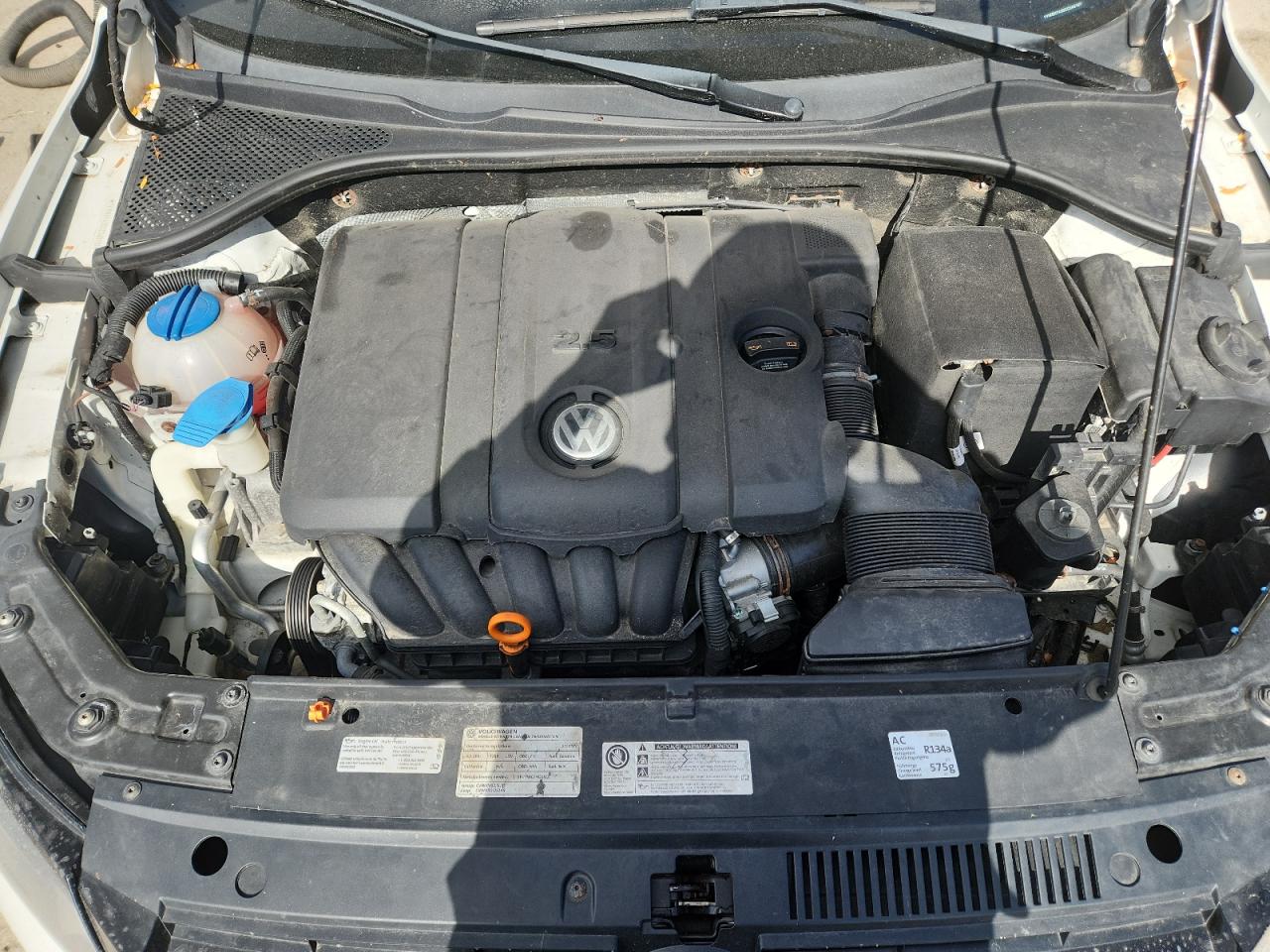 VOLKSWAGEN PASSAT SE