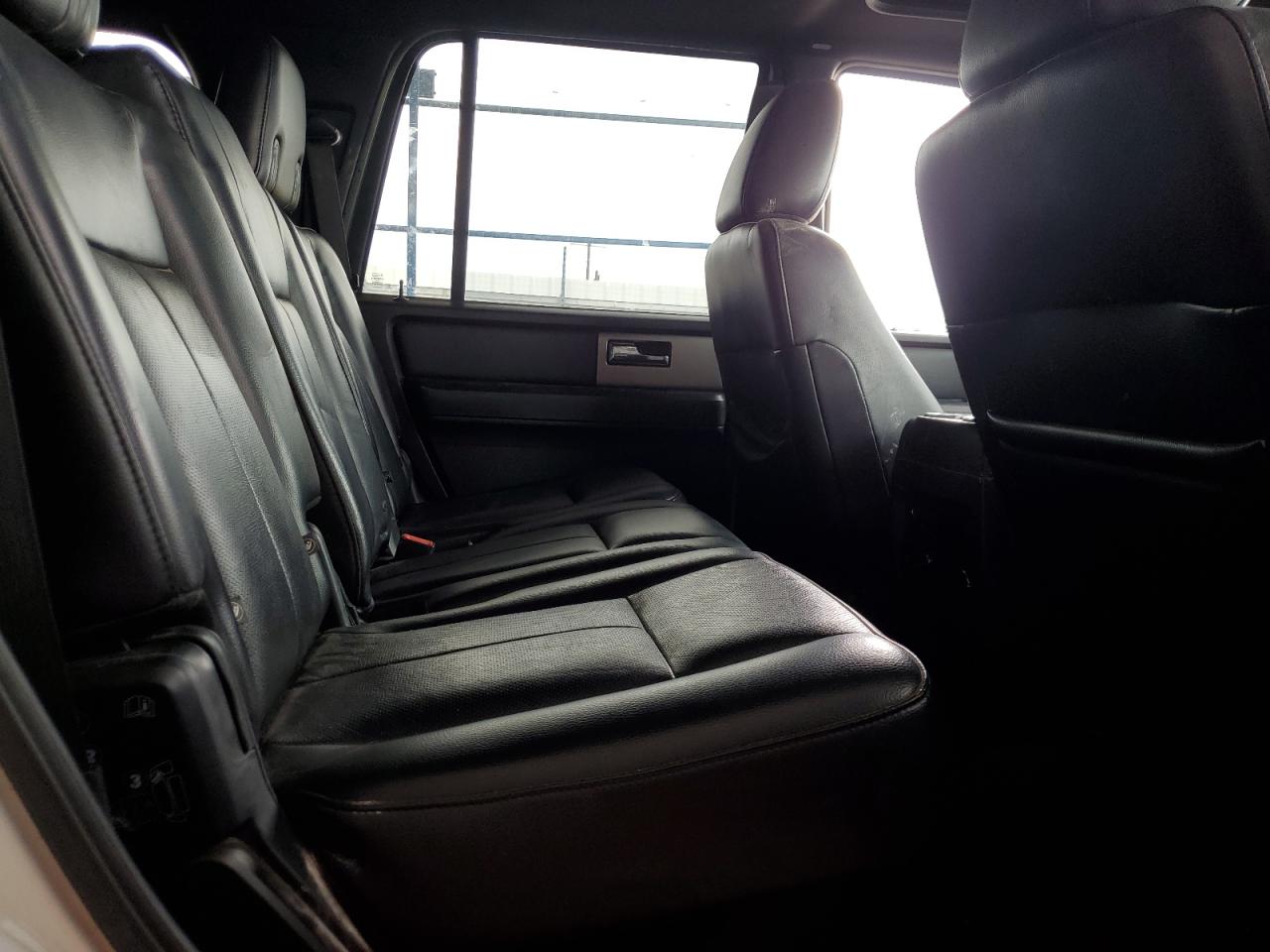 FORD EXPEDITION LIMITED