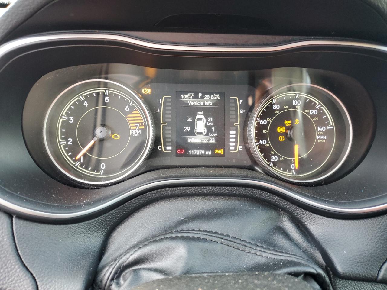 JEEP GRAND CHEROKEE LATITUDE PLUS