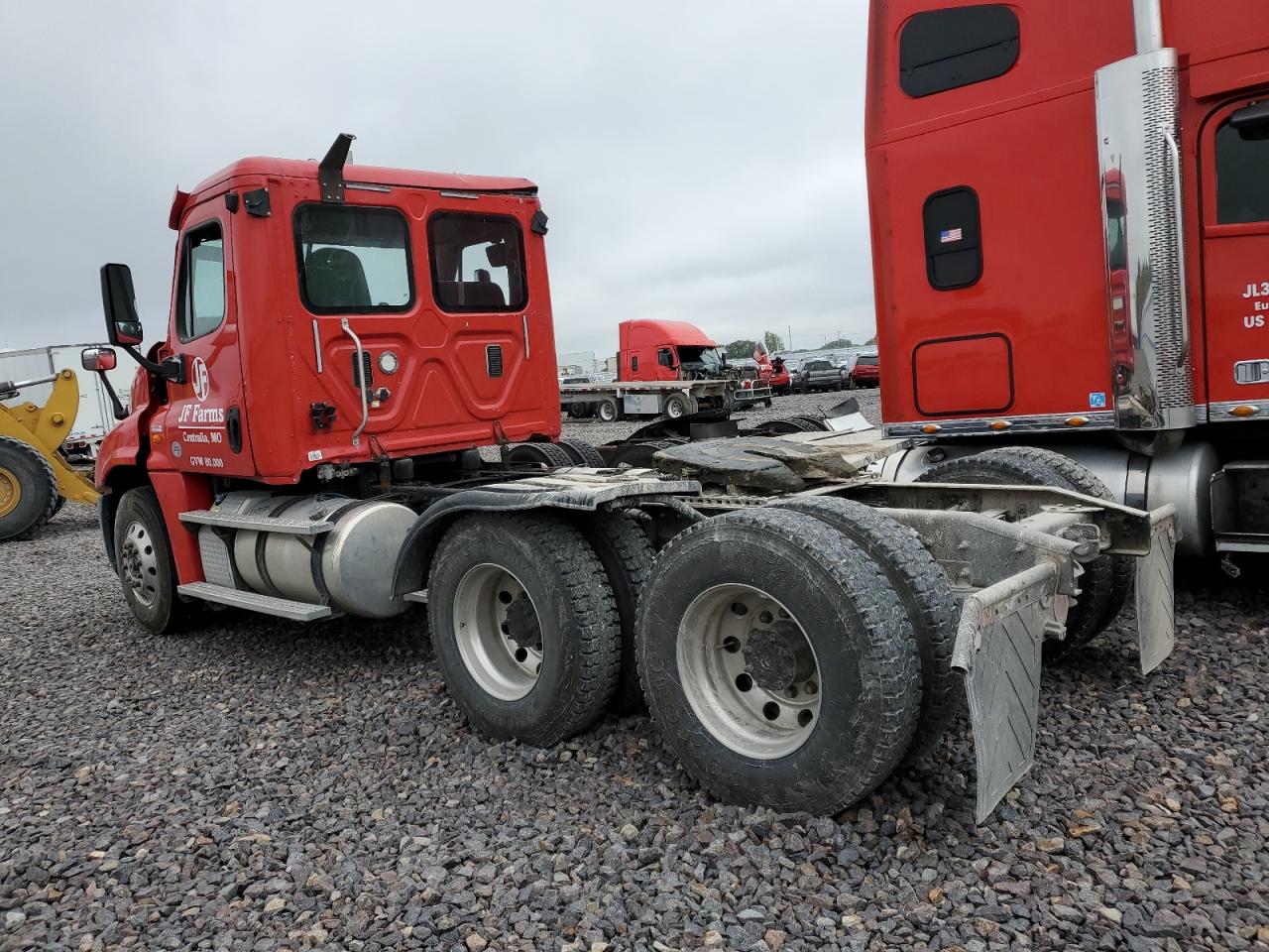 Lot #3290271235 2017 FREIGHTLINER CASCADIA 1