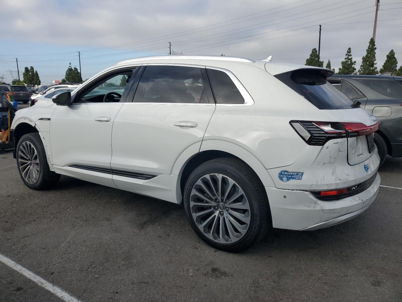 AUDI E-TRON PRESTIGE