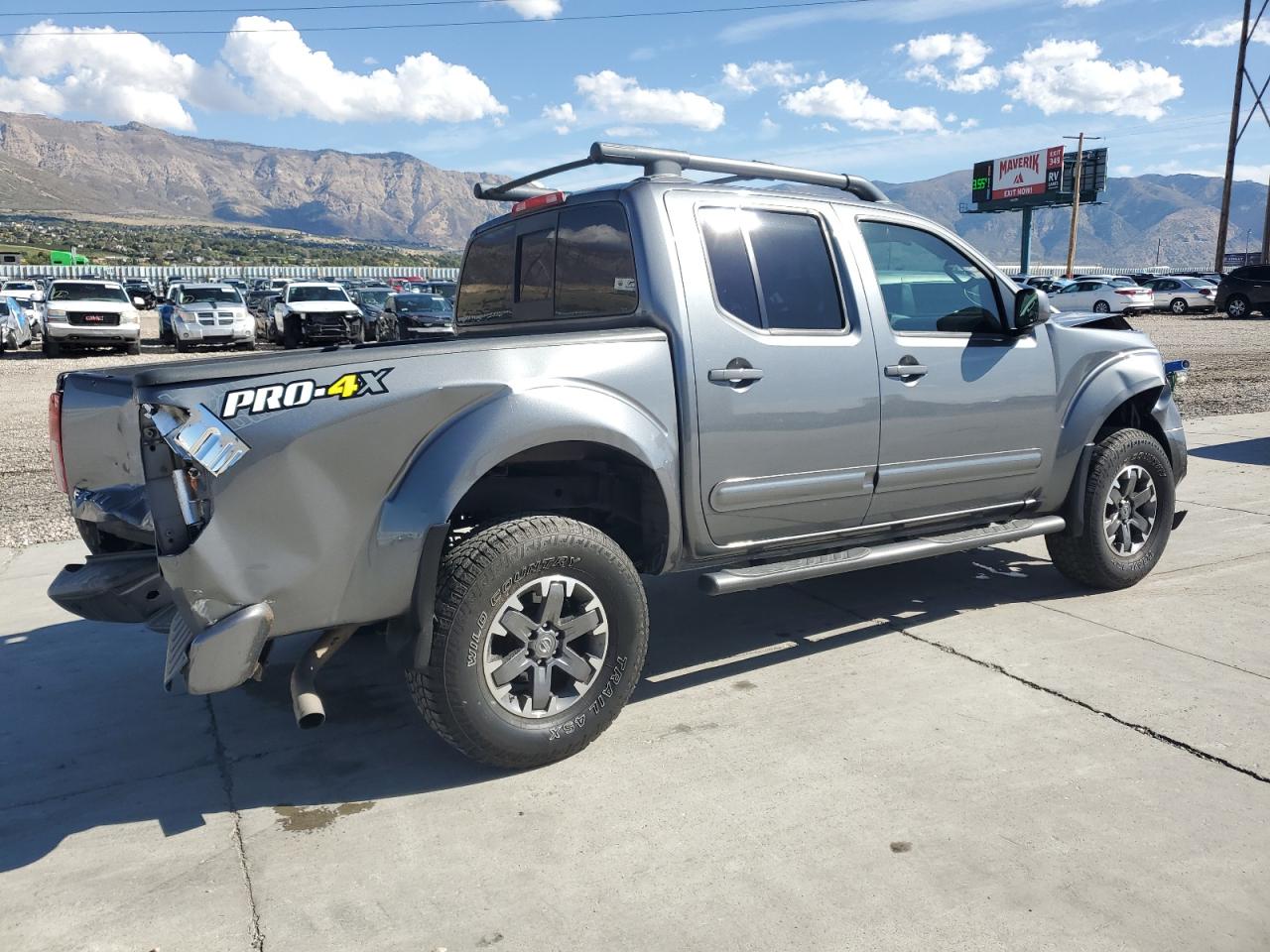 NISSAN FRONTIER S