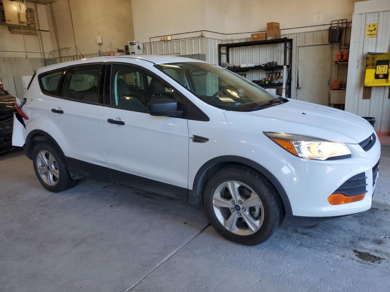 FORD ESCAPE S