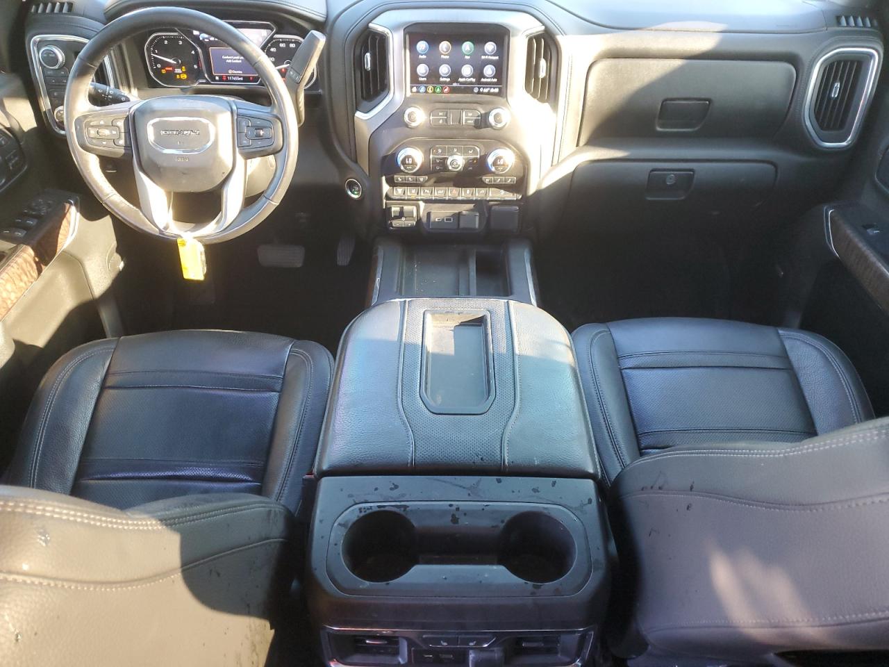 GMC SIERRA K2500 DENALI