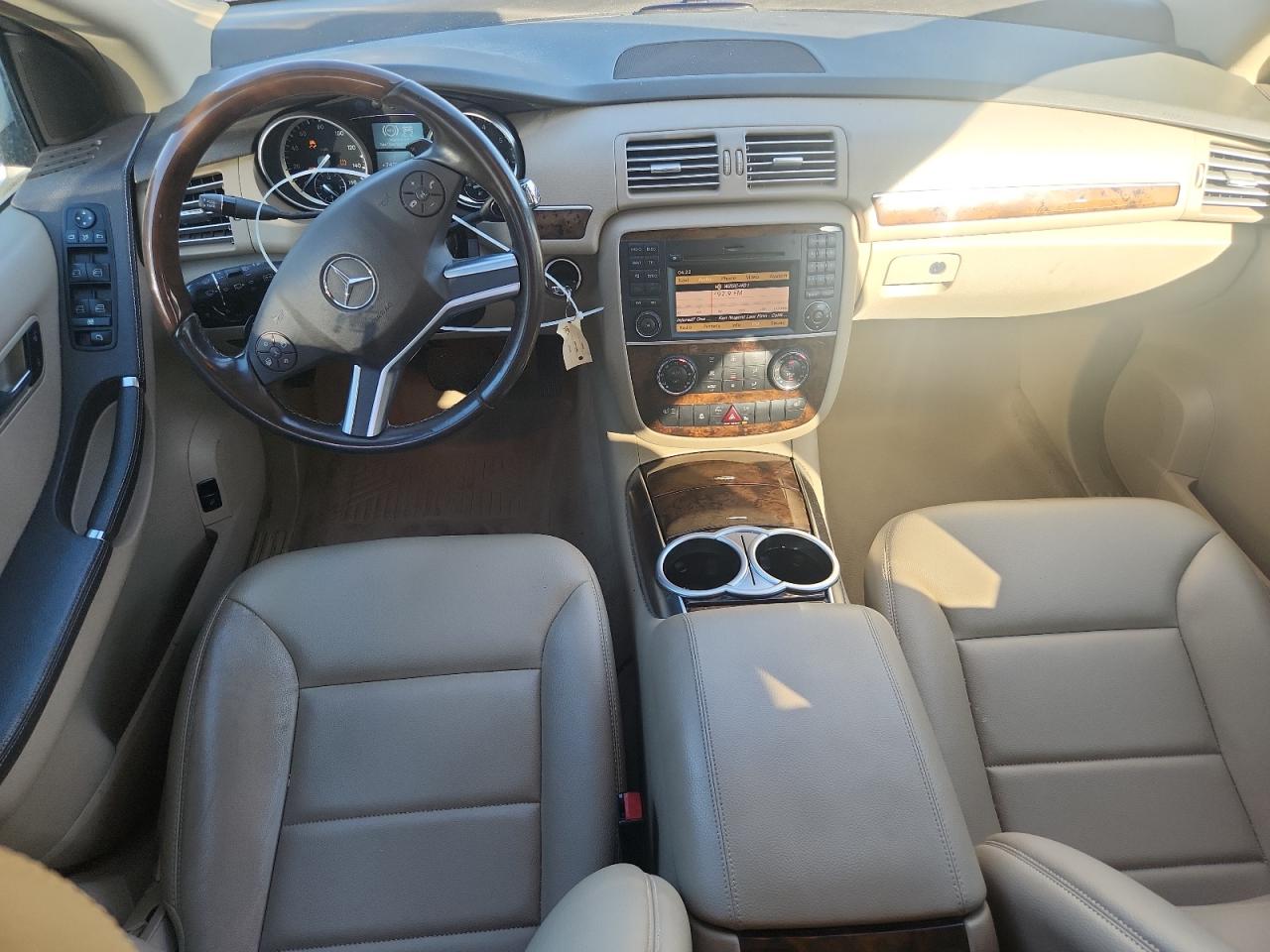 MERCEDES-BENZ R-CLASS 350 4MATIC