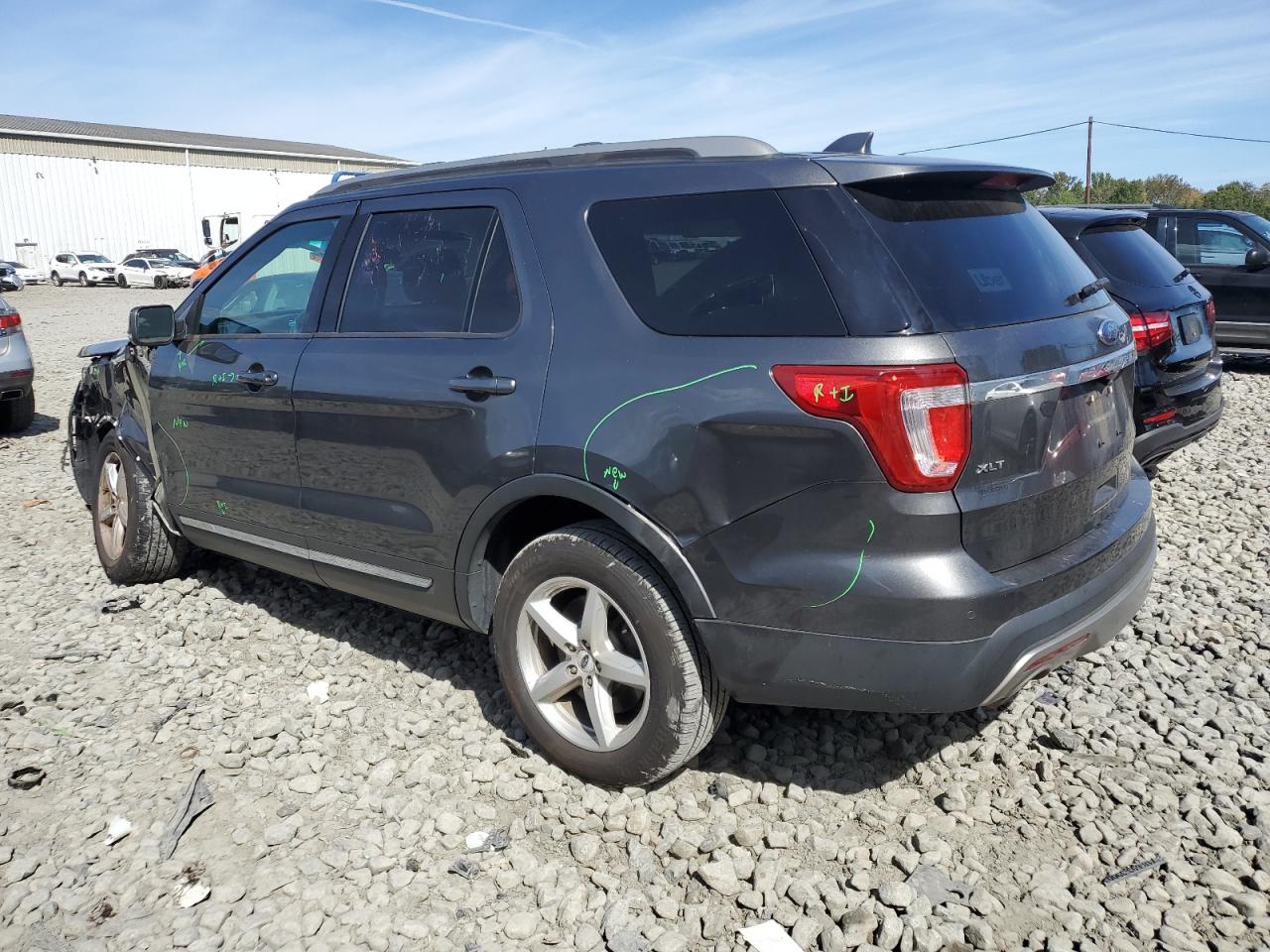 FORD EXPLORER XLT