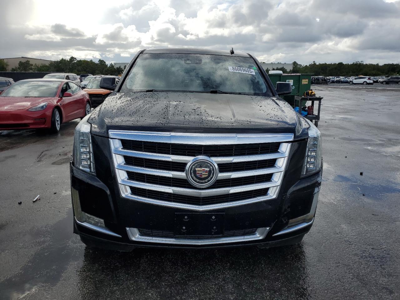 CADILLAC ESCALADE ESV PREMIUM