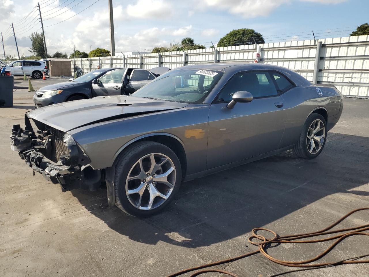 DODGE CHALLENGER