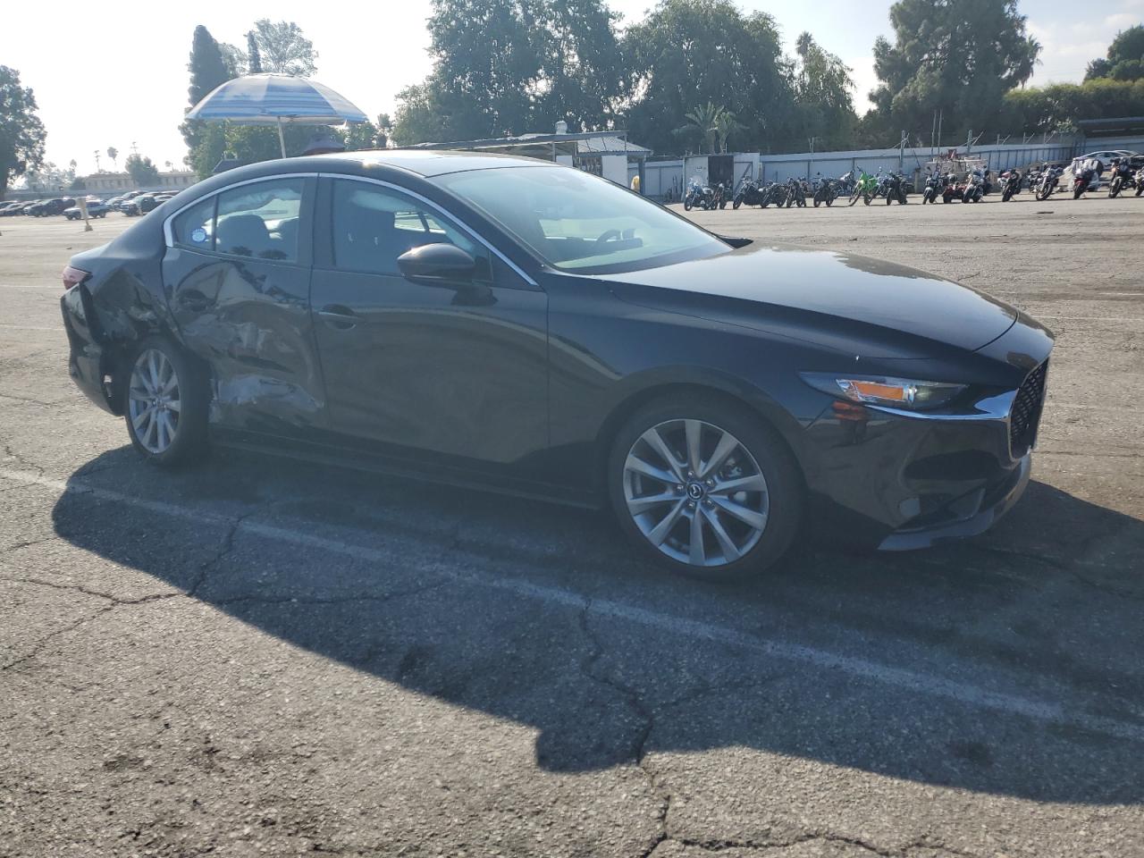 MAZDA 3 PREFERRED