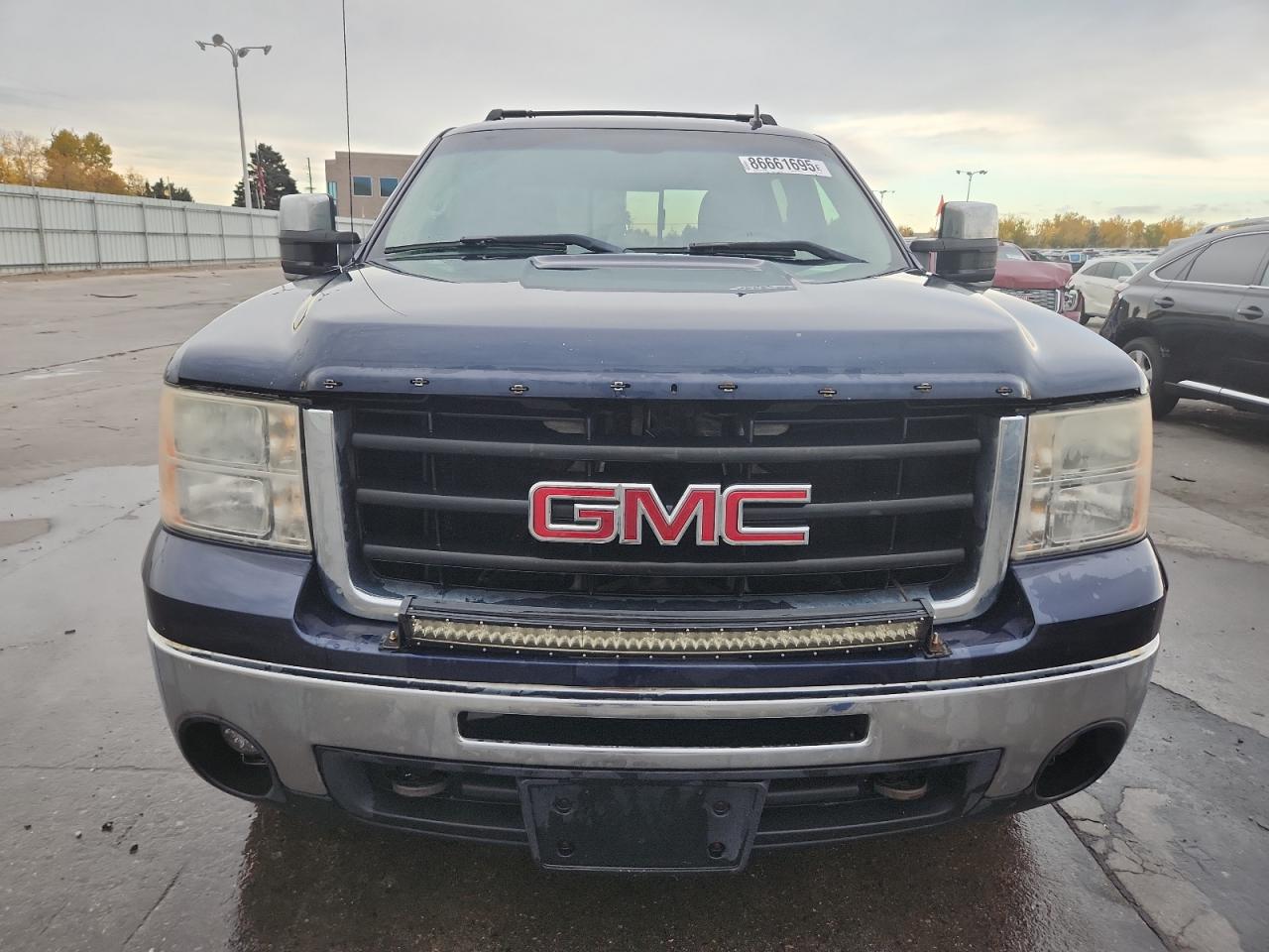 GMC SIERRA K1500 SLT