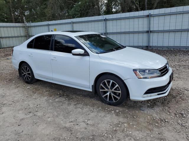 2017 VOLKSWAGEN JETTA SE 3VWDB7AJ7HM242544